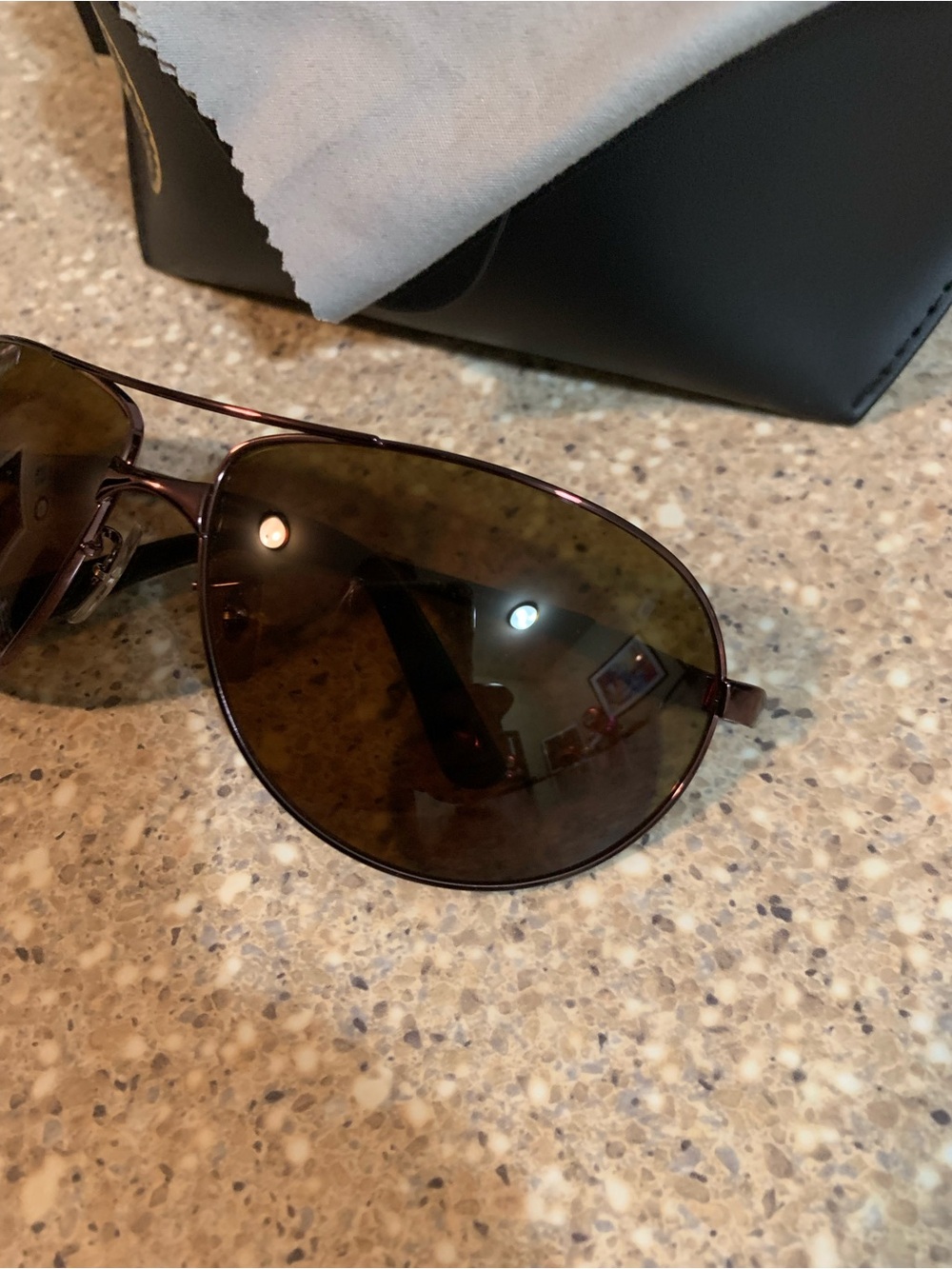 Ray-Ban Men’s Brown Lens Aviator Sunglasses with Dark Brown Frame - Picture 4 of 6
